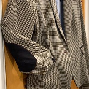 Olive and brown houndstooth blazer w/elbow patches